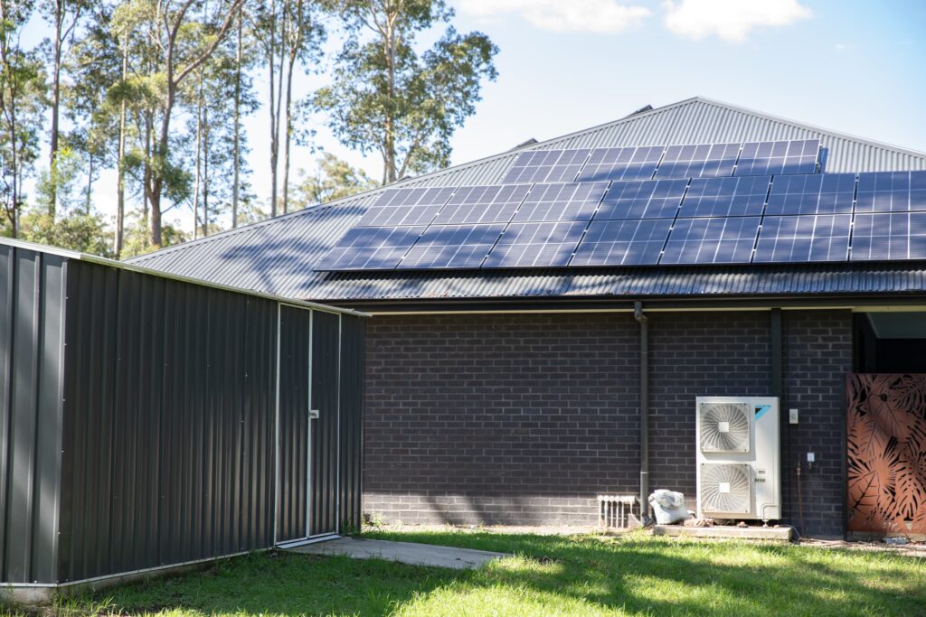 Three hours of free power a day, and how a battery makes it count